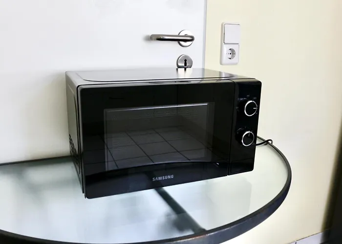 Wonderful Renovated Apartment With Great Location